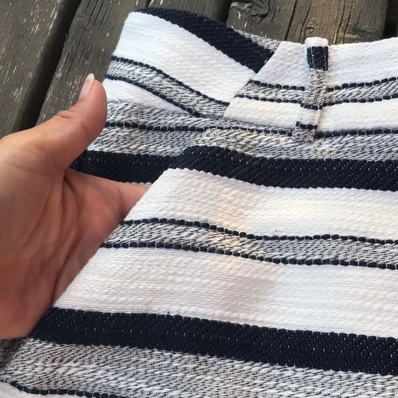 LOFT Textured White Navy Striped A-Line Skirt - Picture 4 of 10